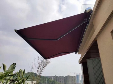 伸缩篷